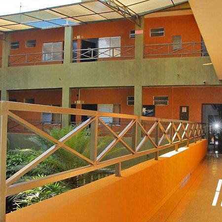 Salata Hotel Centro Jardinopolis Екстер'єр фото